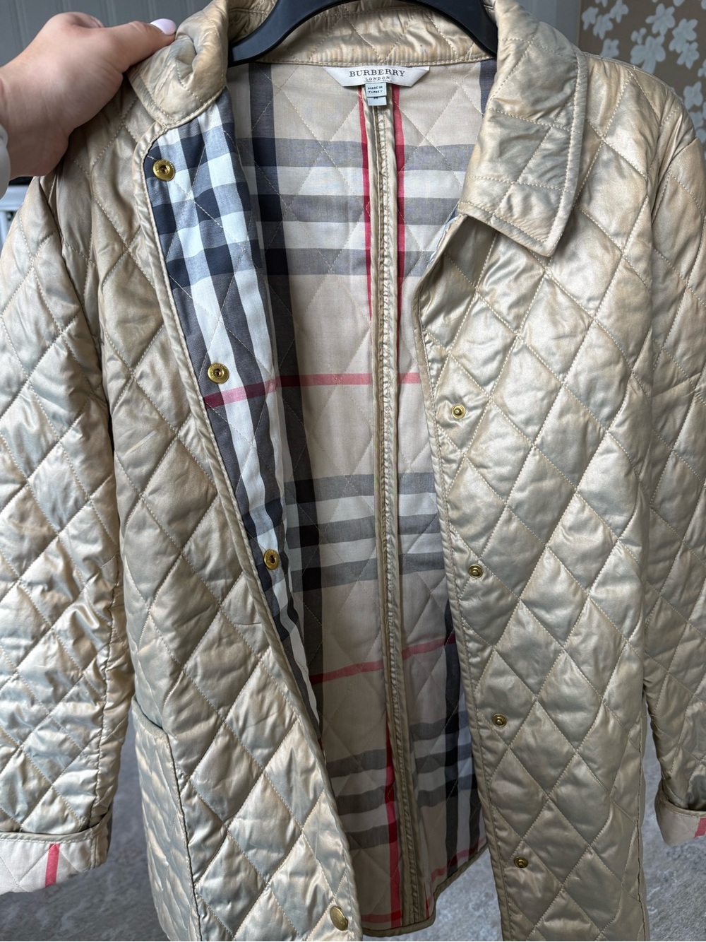 Burberry Quilted Tan Beige Snap-Front Jacket - Picture 3 of 11